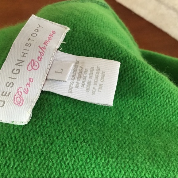 Beautiful Green Cashmere short cardigan - Picture 4 of 4
